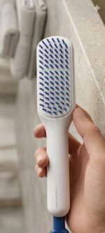 Self-Cleaning Anti-Static Massage Comb – Smooth Hair Care Brush for Everyday Use
