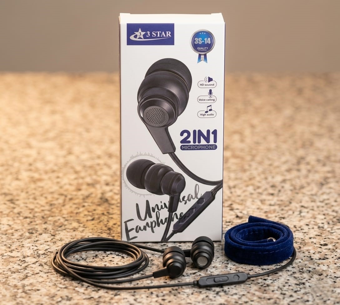 Universal Fanphone Handfree Earphones With Mic – HD Stereo Sound | Babar Shop Karachi Universal Fanphone Handfree Earphones With Mic – HD Stereo Sound | Babar Shop Karachi
